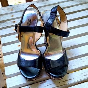 MICHAEL KORS BLACK CORK WEDGE SHOES WITH STRAP SIZE 8